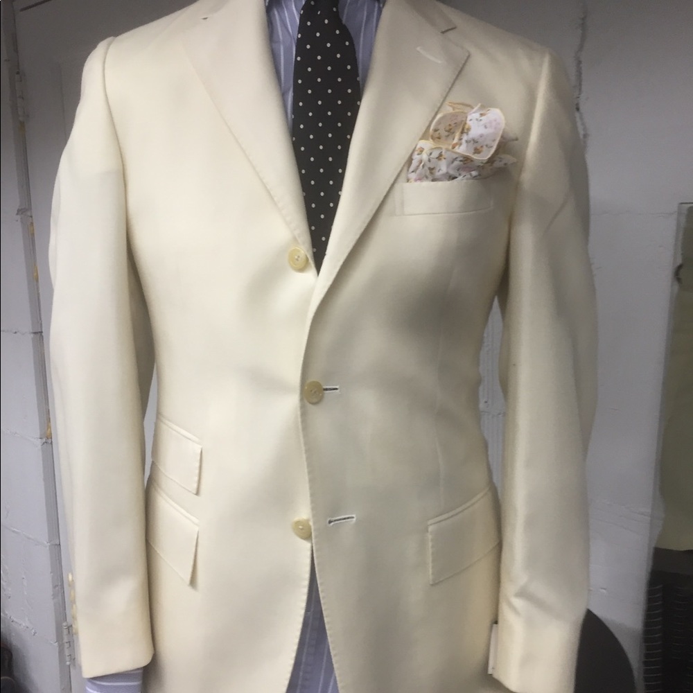 Ralph Lauren cashmere sport coat... tuxedo jacket